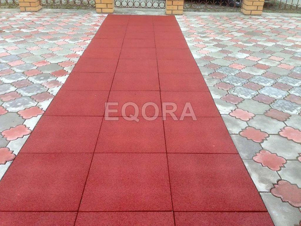 Резиновое покрытие для двора частного дома из резиновой крошки в Щучье